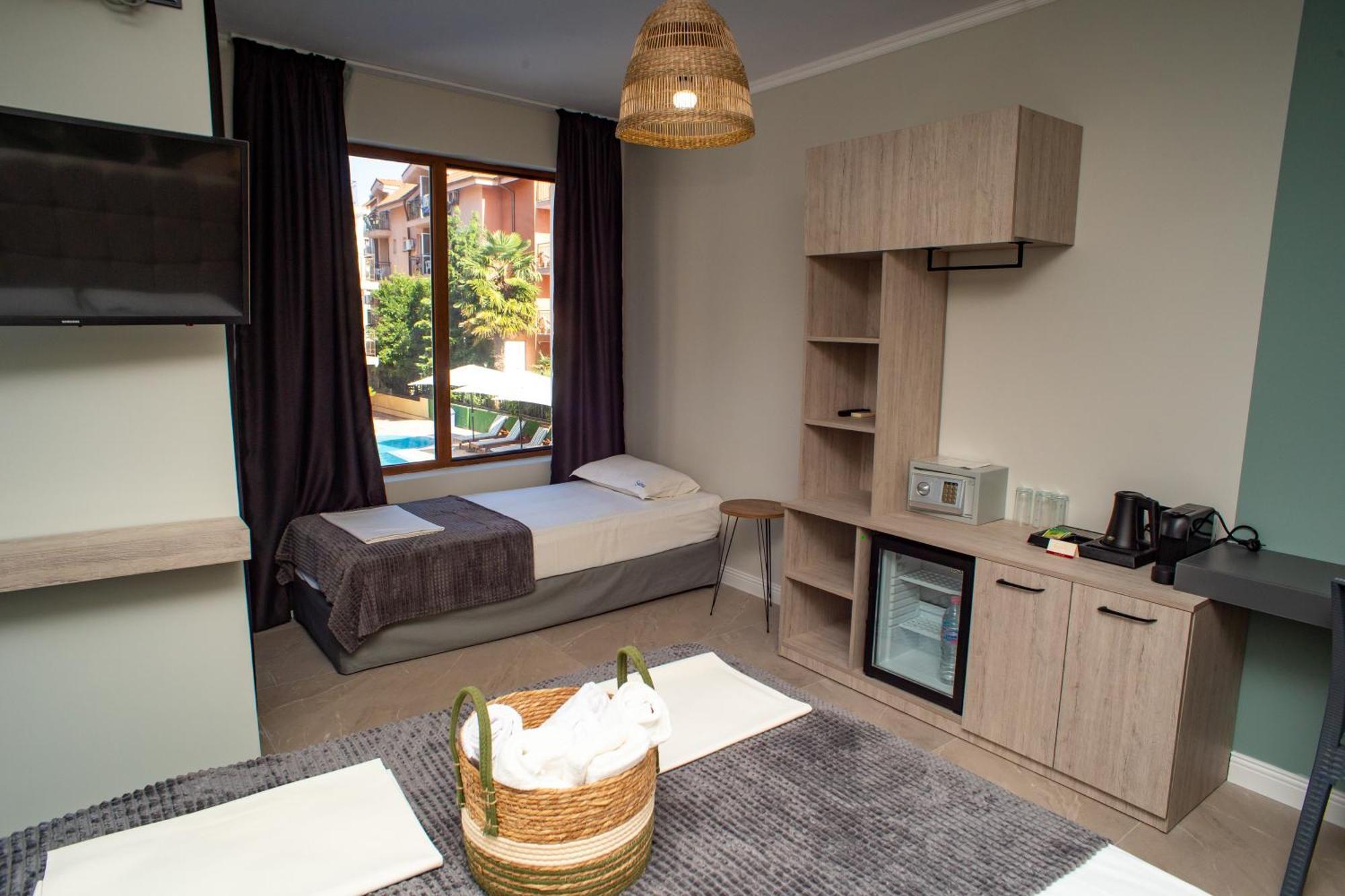 Salena Beach Hotel Приморско Экстерьер фото